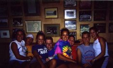 1929598_545937559697_6268_n